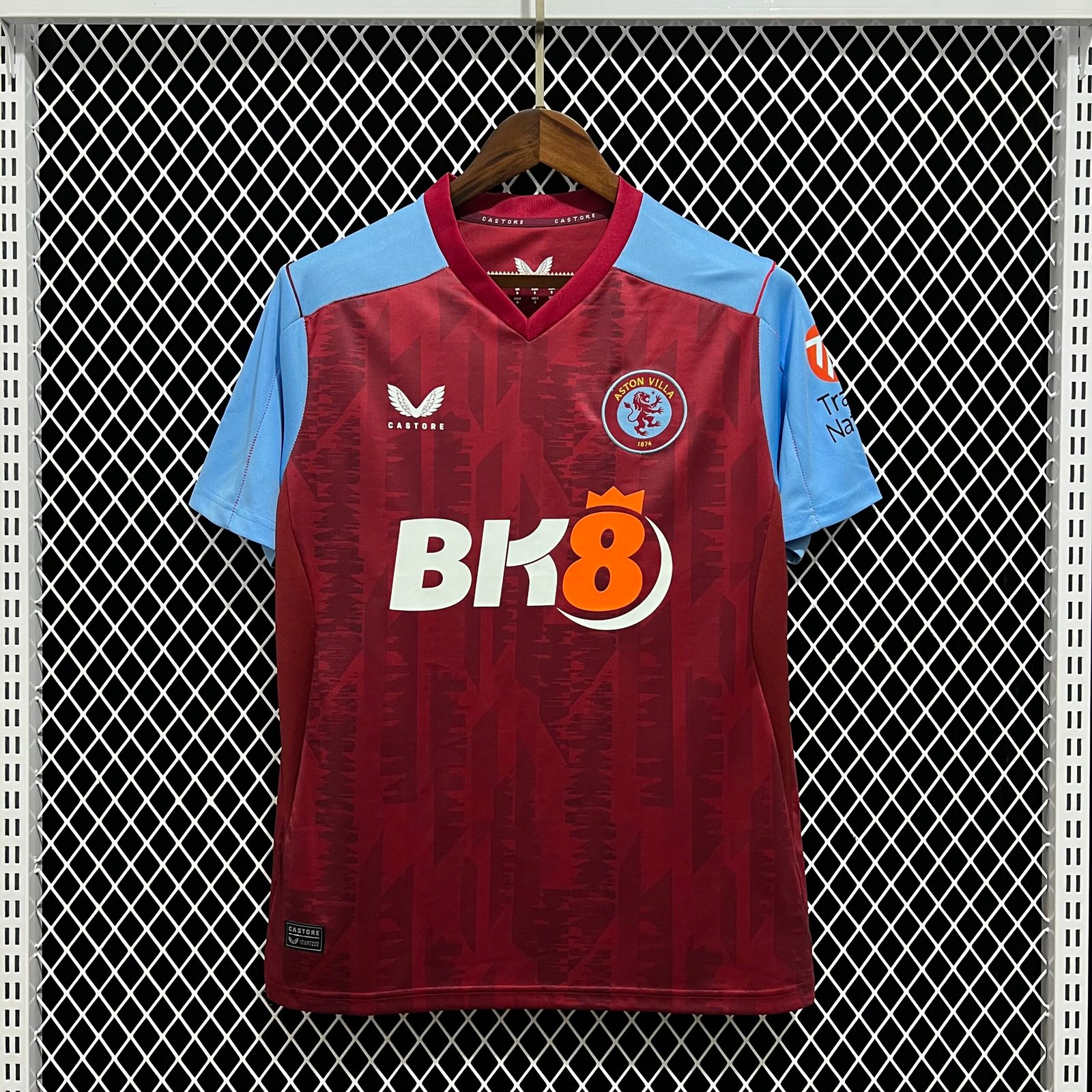 ASTONVILLA 1